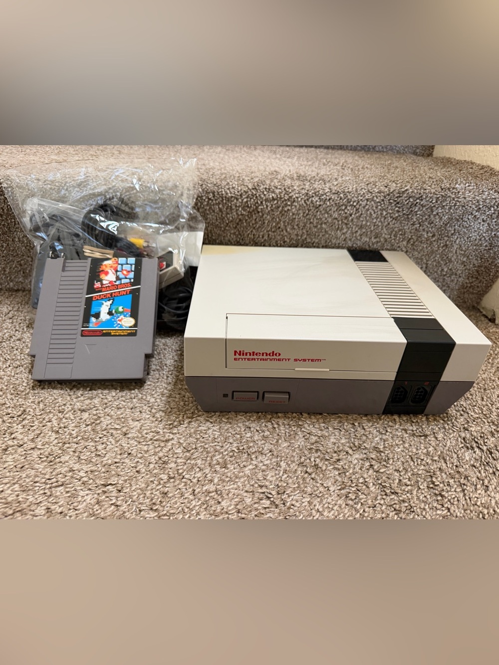 Original Vintage Nintendo Entertainment System